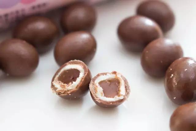 40款零食测评胖了10斤的含泪推荐,十款全球公认的爆款零食