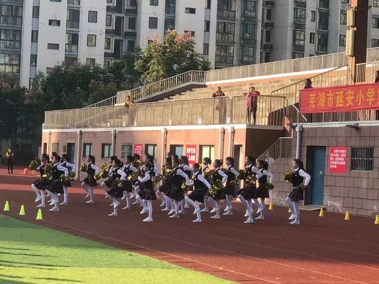 芜湖市足球校队初中,安徽芜湖的校园足球特色学校