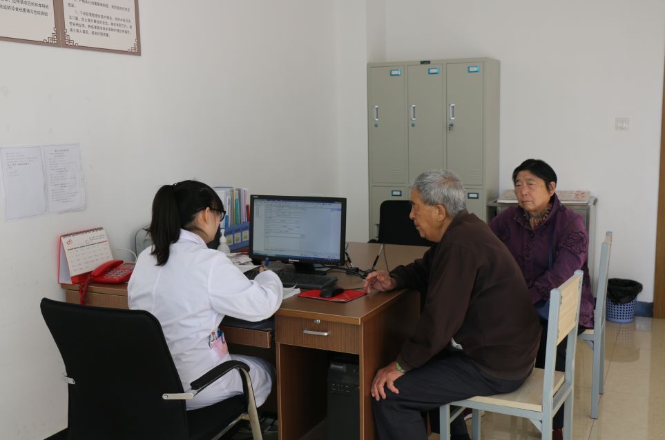 小小一片膏药为啥有那么大作用,小小的药膏竟有如此大的作用