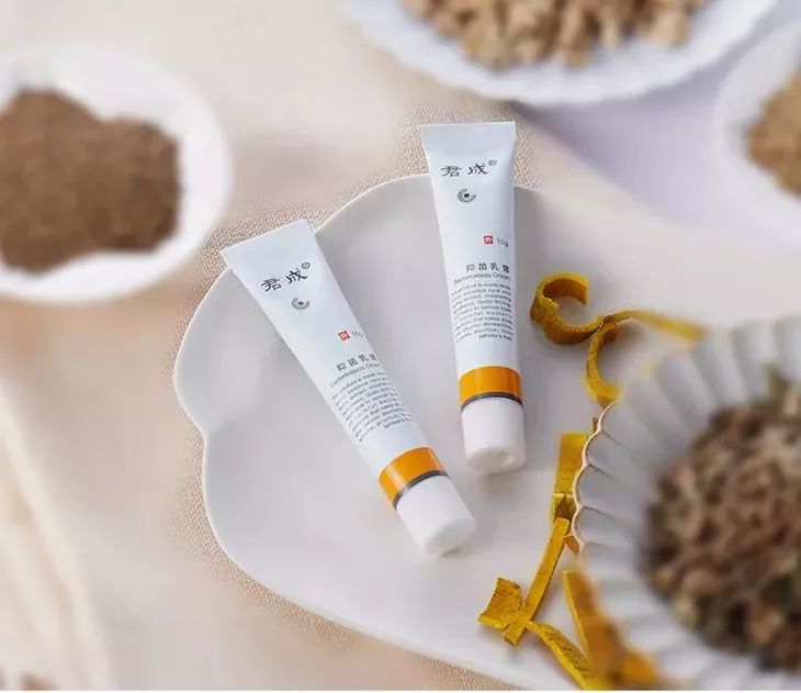 清凉止痒防暑醒神膏,止痒的草药膏