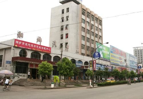 学生证半价优惠活动,学生证购票10元优惠券