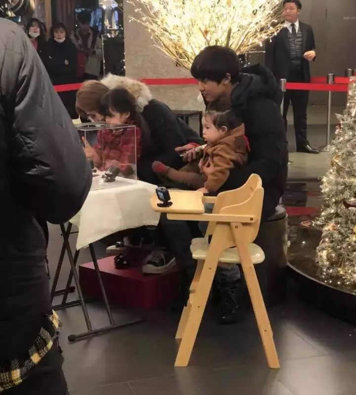 exo带孩子日常,exo变身ceo