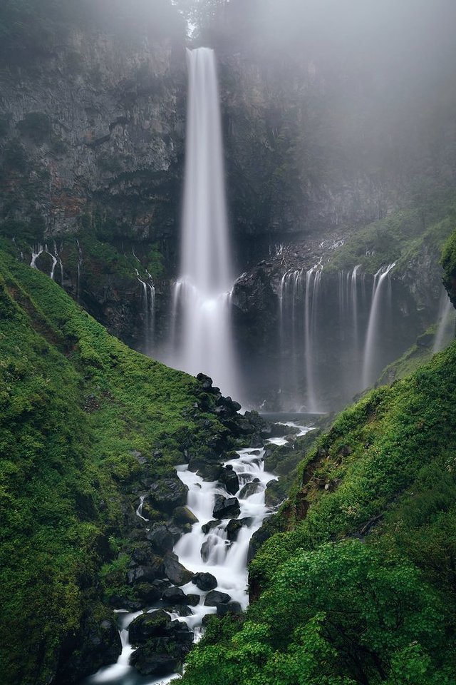 长冈花火大会的花火是哪里的,稻田花火大会