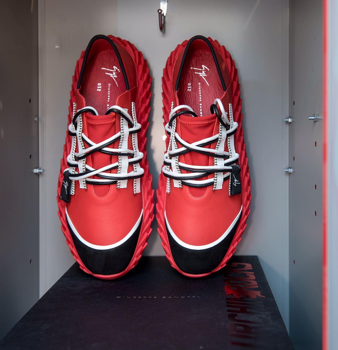 鞋王塔克的鞋从哪里来的,鞋王塔克最喜欢十双鞋