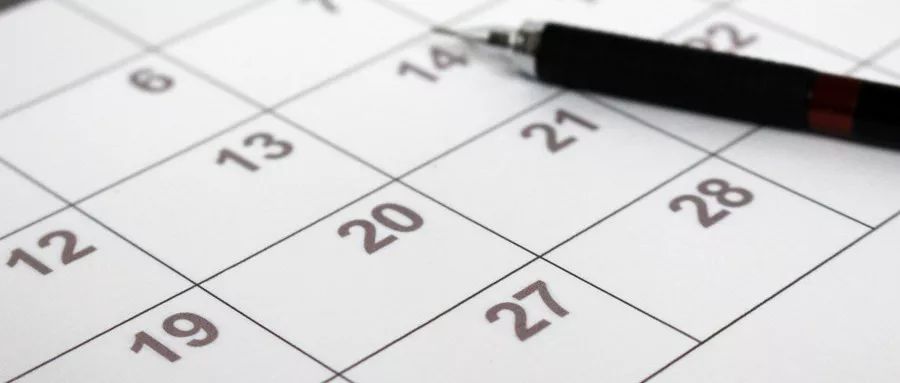 时间怎样地行走表达了什么情感,时间怎样地行走原文