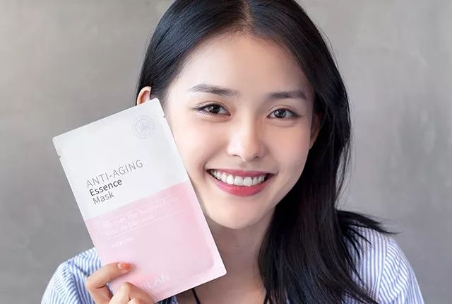 太撩了!日本大妈颜值比18岁少女还惊艳,神仙操作了解一下