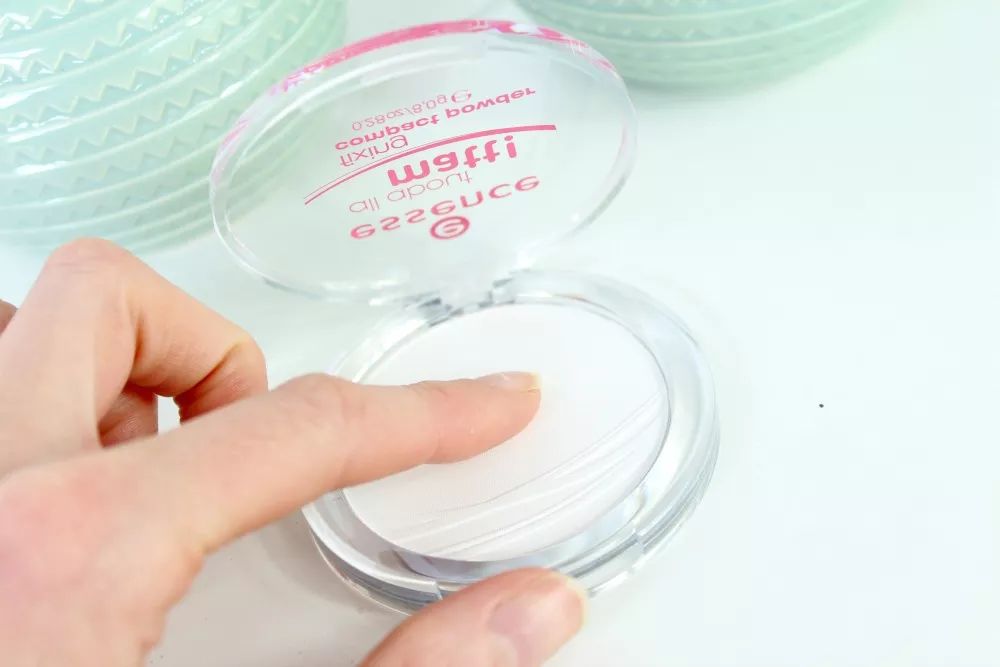 十大无限回购网红秋冬保湿面霜,十大好用又平价的乳液面霜