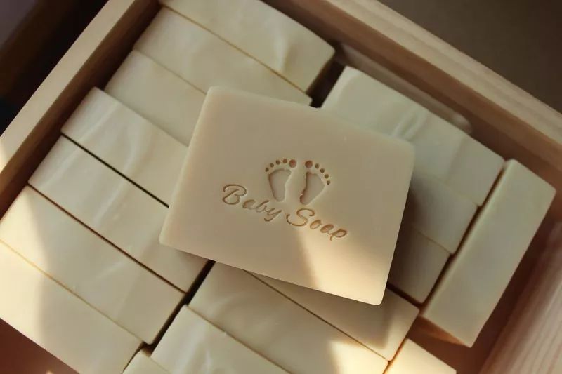 母乳皂的好处是什么,母乳皂做出来好用吗