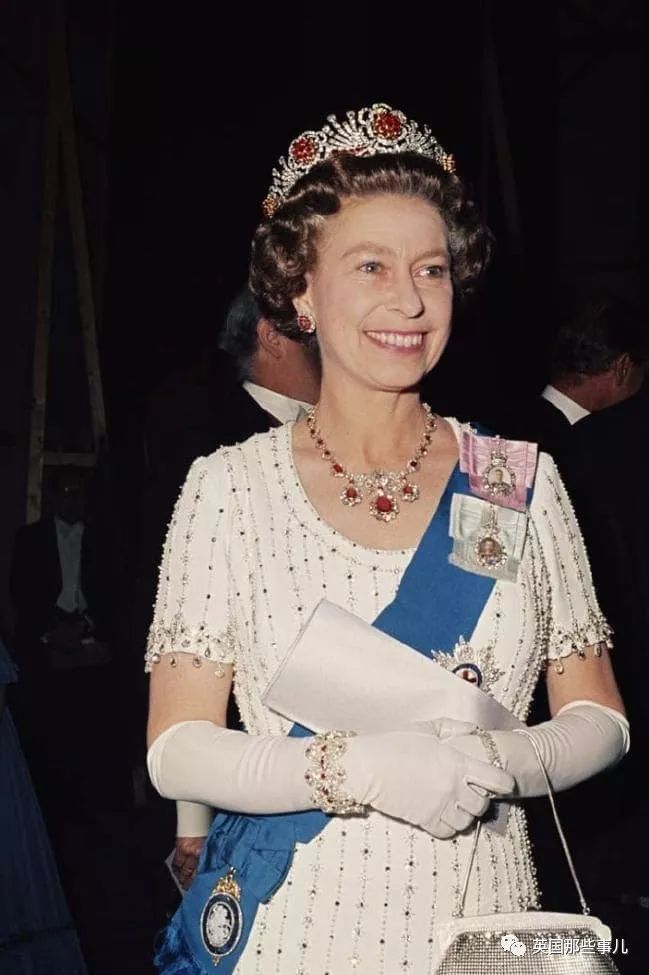 皇室奢华珠宝王冠,世界上最顶级首饰