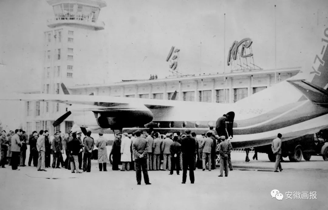 启航新时代央视新闻联播,特别报道直播长江