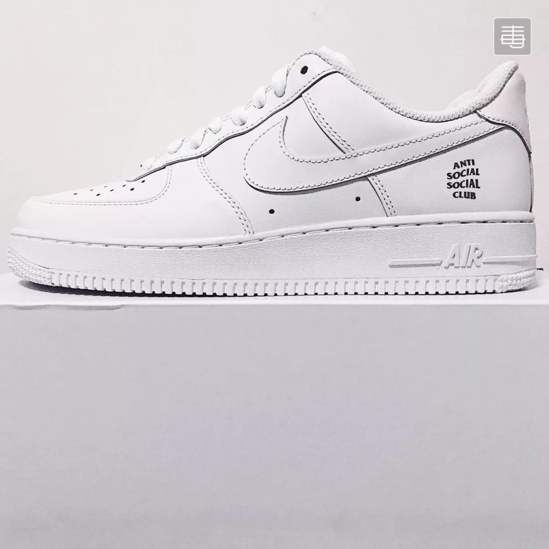 aj1伦纳德有没有气垫,aj伦纳德白金穿搭