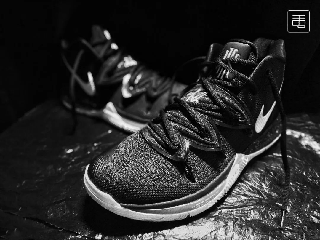 aj1伦纳德有没有气垫,aj伦纳德白金穿搭