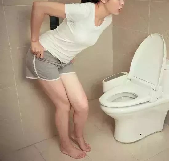 憋尿真的会让膀胱爆炸吗,膀胱经常憋尿的危害