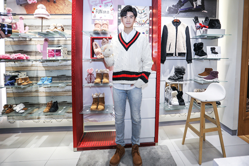 张云龙又帅又霸气,张云龙为什么看着这么矮