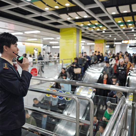 14号线嘉禾望岗地铁时刻表,广州地铁14号线嘉禾望岗站