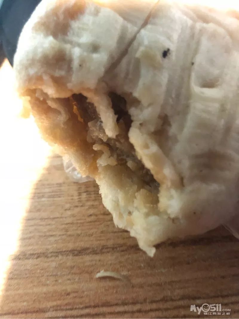 太恶心！镇江人常吃的这家小吃店，肉包子里竟吃出指甲盖！