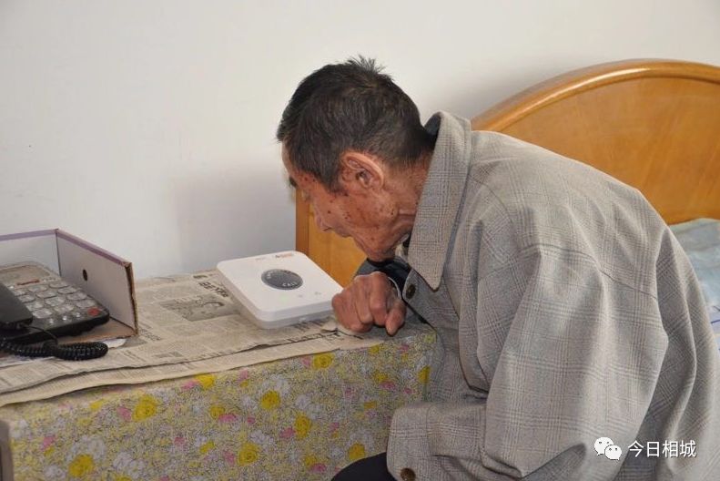 太酷了！相城的爷爷奶奶只需按一个键就有人“随叫随到”