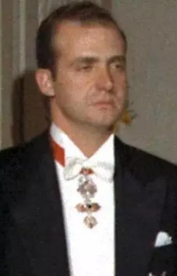 西班牙独裁者佛朗哥死后为什么没有被清算