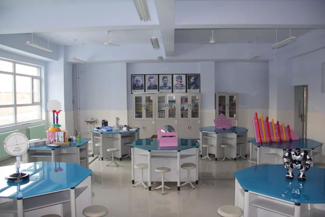 美丽校园魅力再现,美丽校园风采展示小学