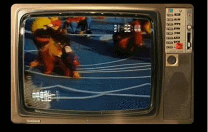 这些如果都看过你已经不再年轻了！周二下午的电视3碟连放的新科VCD……