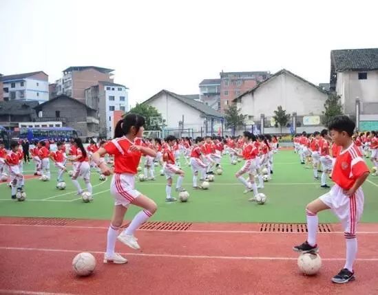 达州市校园足球特色校,成都全国足球示范学校