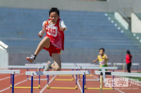 校园足球新思路,以校园足球为主题