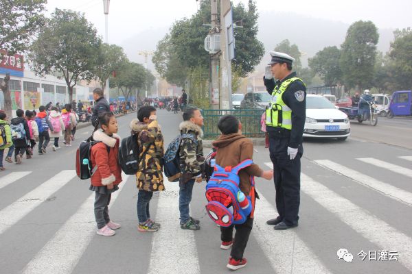 接处警15235起，刑事、治安案件2980起，抓获犯罪嫌疑人475人……灌云这个派出所2018有点忙！