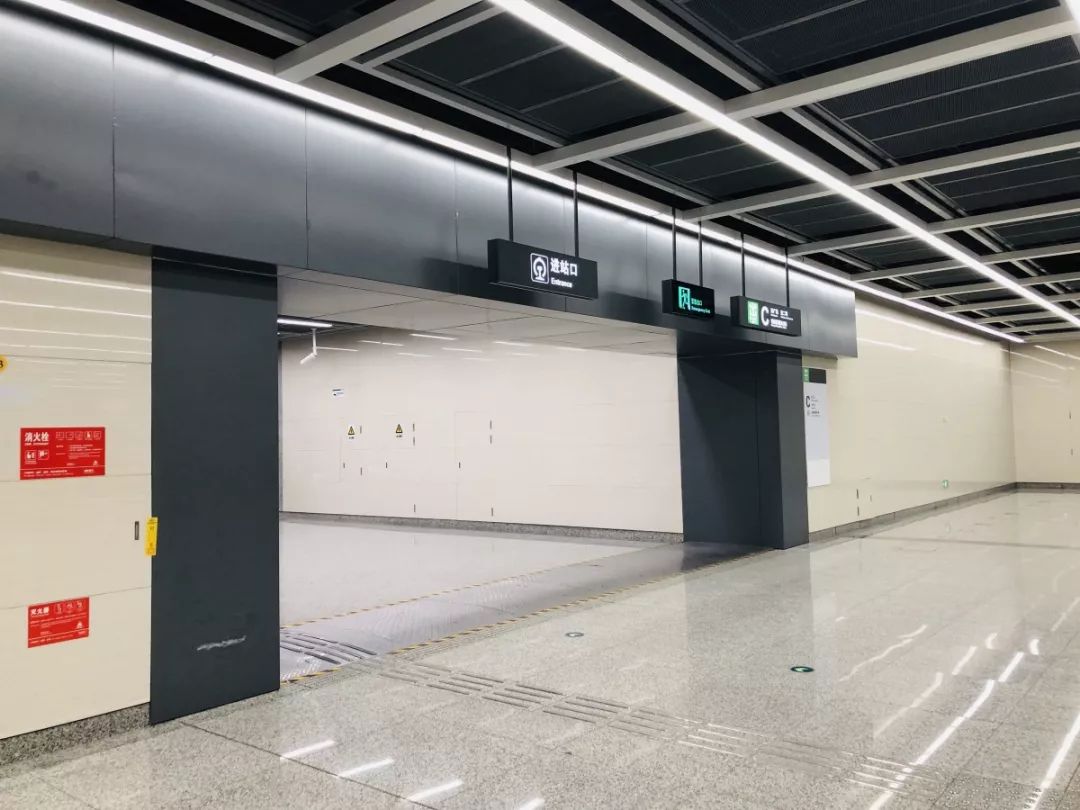 贵阳北站迷路记,贵阳北站走错广场可以进去吗