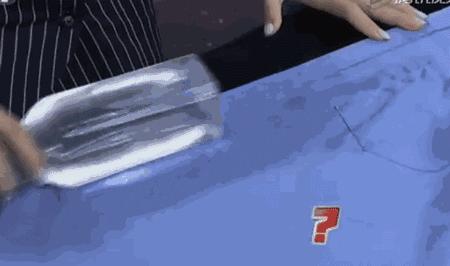 衣服皱巴巴的又没熨斗怎么办,衣服皱巴巴的出新招