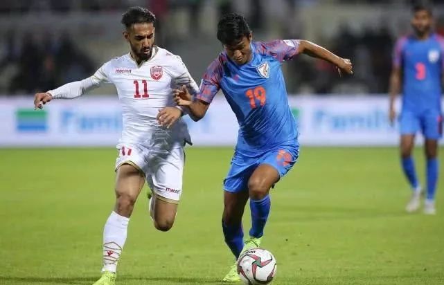 亚洲杯中韩对决将上演国足全员上阵备战