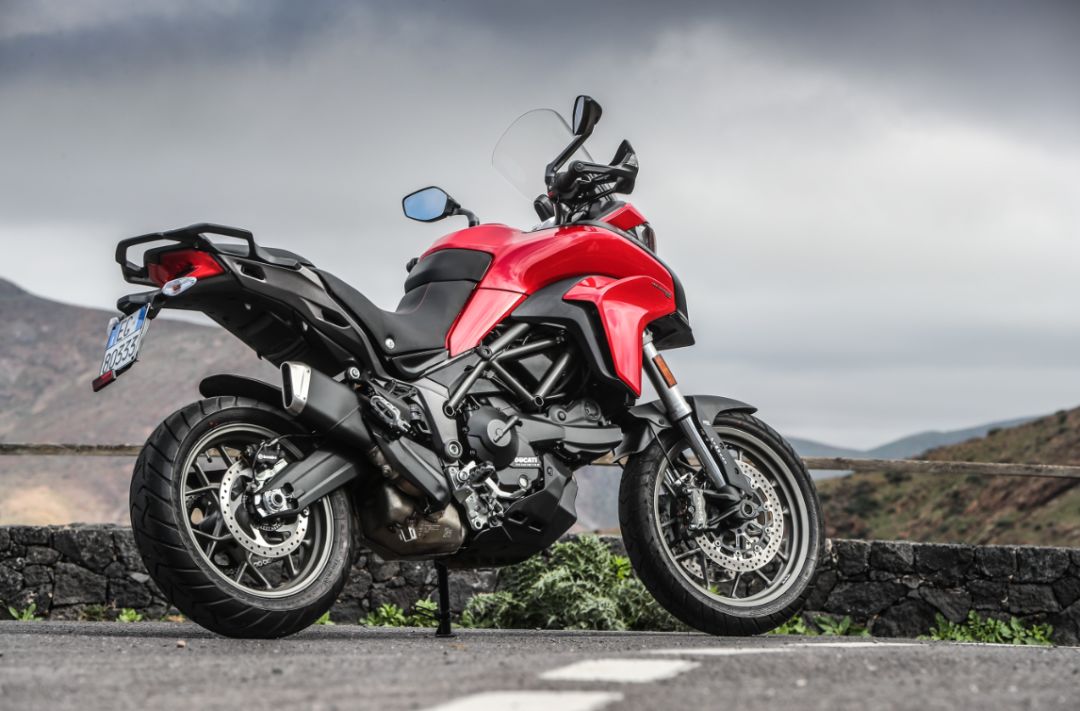 摩托车最重要的安全配置是什么,骑手安全装备