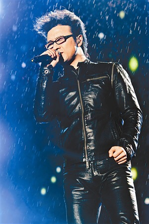 汪峰歌曲传唱,汪峰演唱会完整版最好听的歌