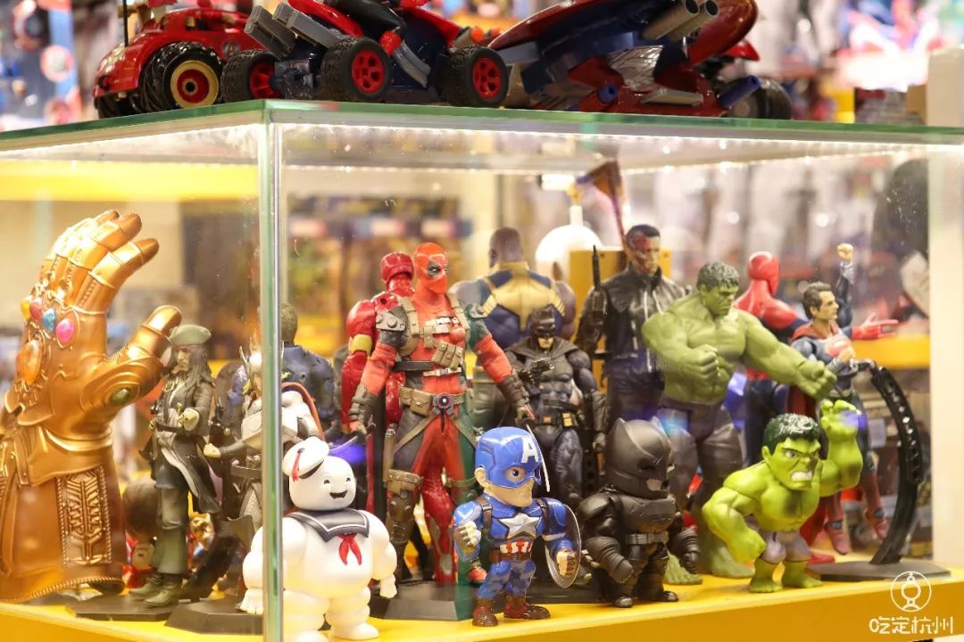 河坊街大型手办店,河坊街动漫