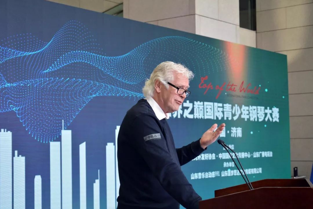 topoftheworld合唱表演,topoftheworld钢琴