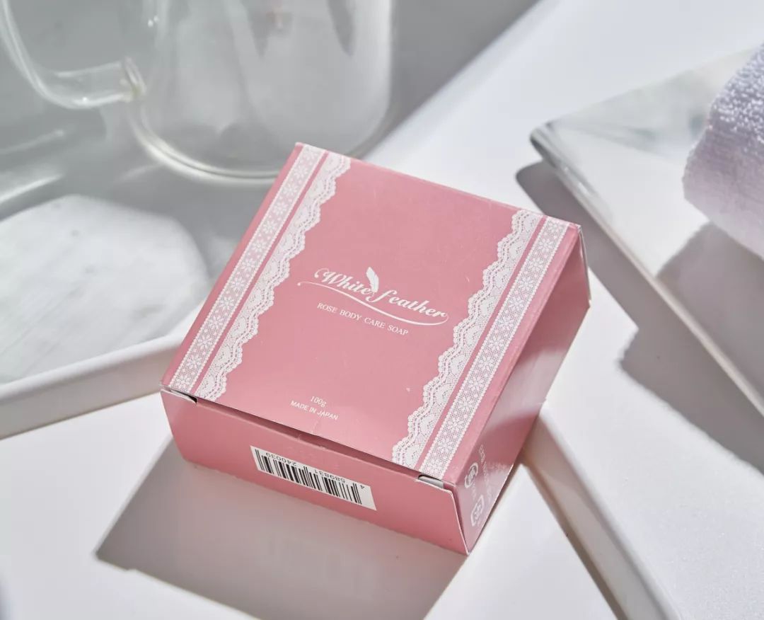 日本口碑爆棚的美白皂，洗完连手肘腋下都变粉嫩了！