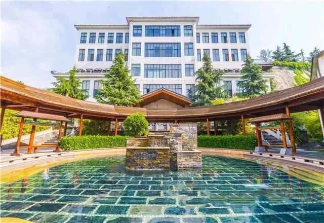 洛阳凤翔温泉特价门票夜泡,洛阳凤翔温泉的免费模式