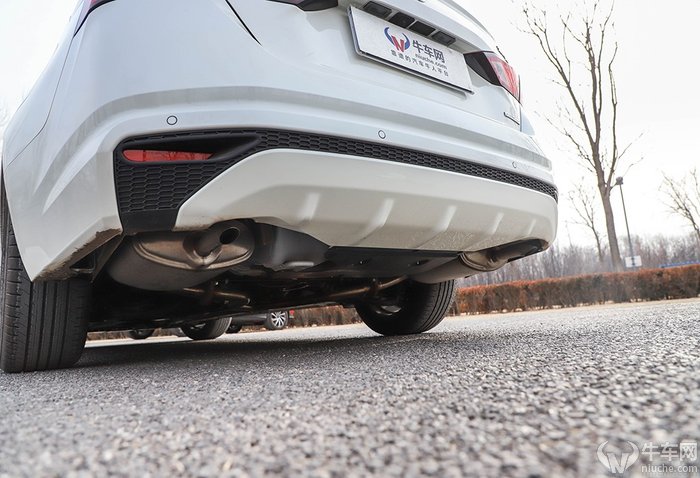 全新天籁2.0l悦享版试驾,全新天籁2.0l深度测评