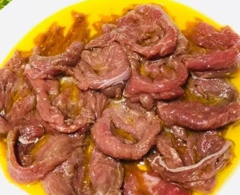 吃遍大连丨春节临近，满大街都是欢乐的红色~看看麻辣火锅，谁最“红”！