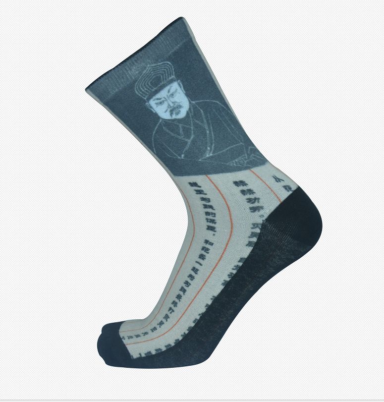 「袜艺」新年战衣少不了的配饰,这些诸暨产的“中国风”考虑下