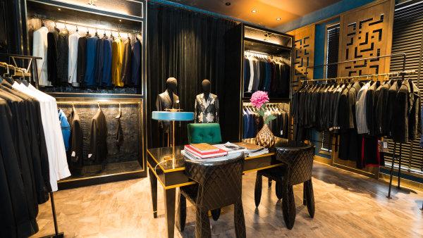 喊话时尚界！海宁皮革城携手弗奥再度征战米兰时装周