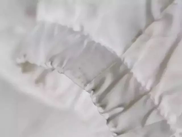 羽绒服脏了教你一招立刻变干净,羽绒服脏了怎么洗掉小窍门