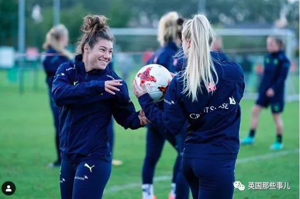 努力追爱豆,为追爱豆考上传媒大学