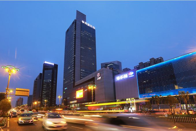 14载芳华，成就与世界对话的国际商圈，带你领略三里庵不可复制的奇迹！