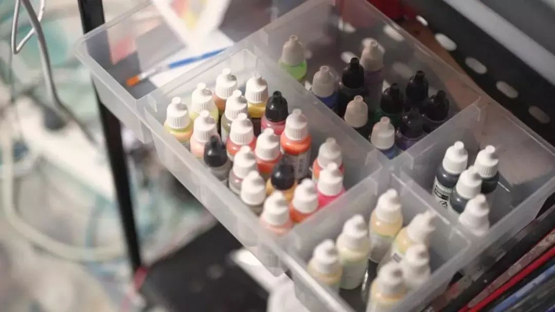 这个家实力证明:中国宅男不需要粉雄救兵