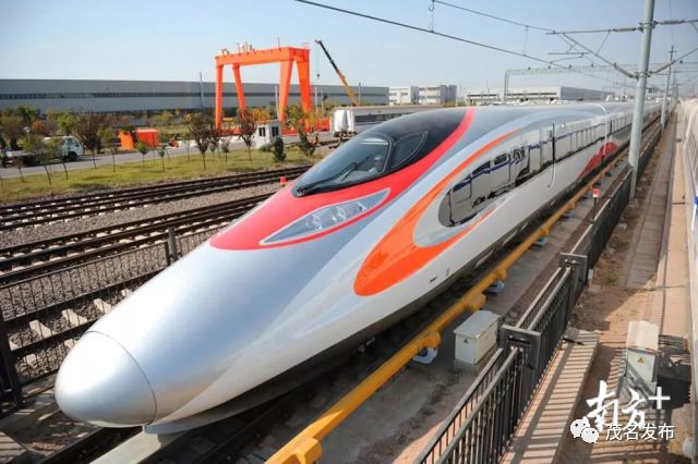 粤港澳大湾区经济发展图,粤港澳大湾区经济发展水平2017