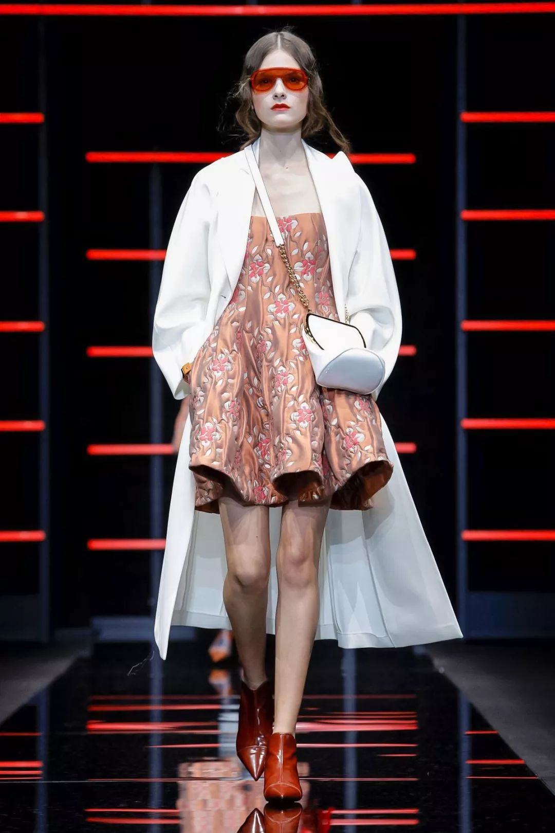 看完这场电影非常激动修改病句,emporioarmani感受