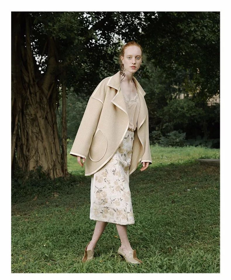 编辑实测：带大耳环耳朵疼不疼？