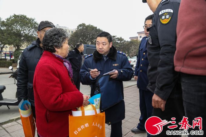 国际港务区扫黑除恶专项工作扎实推进宣传亮点纷呈