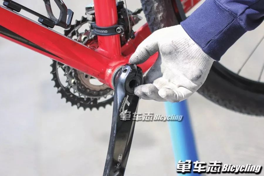 山地车五通滑牙修复多少钱,山地车五通清洗