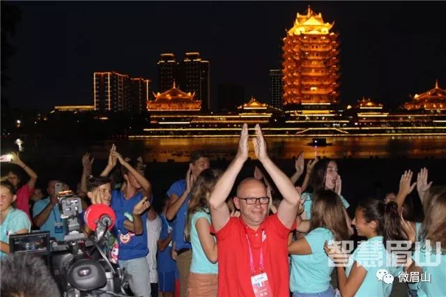 不多，四个理由让你爱上“东马”，人生“巅峰”即刻到达！